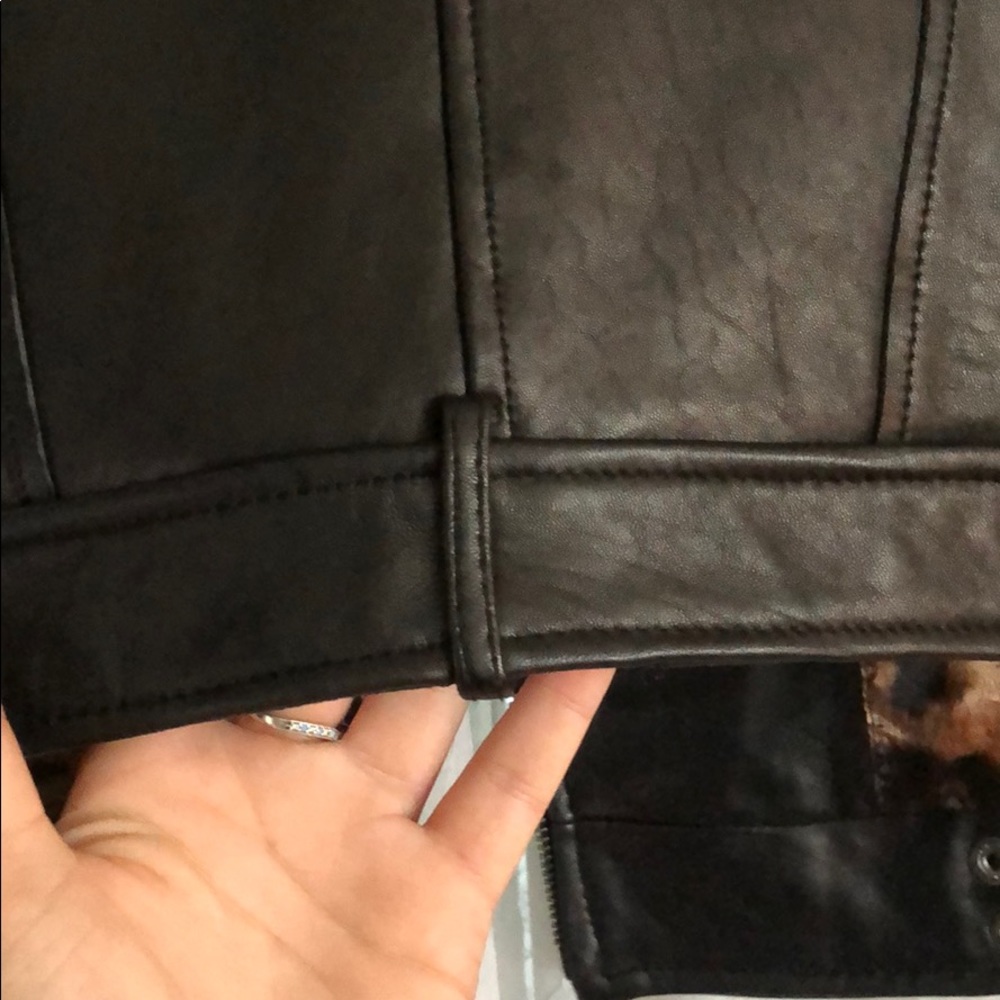 Black genuine leather vest - Picture 6 of 6